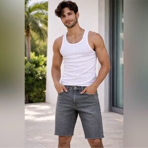 NWT 3 pairs of Men's Casual Denim Shorts